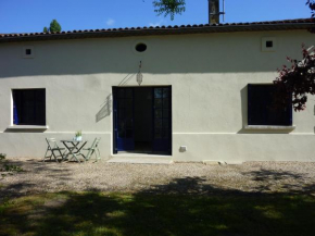 Hotels in Virazeil